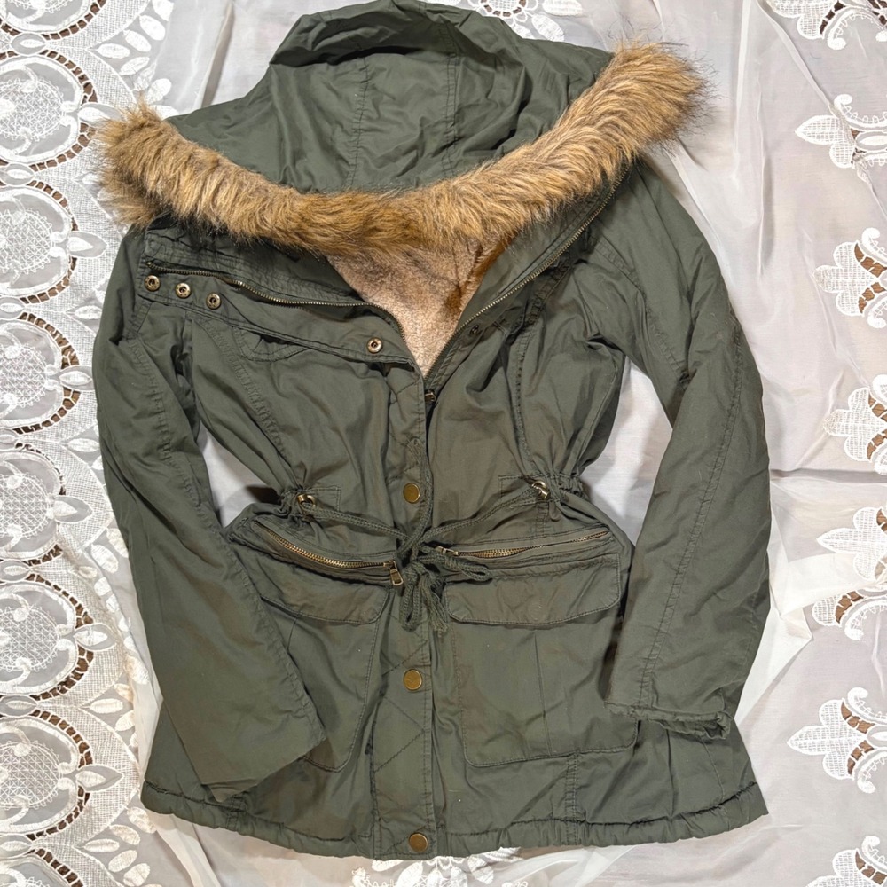 Y2K Fall Bella Swan YMI Collection Olive Green Sherpa Parka Jacket Faux Fur Hood